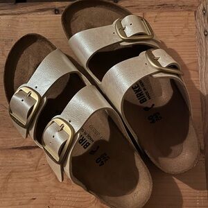 NWOT Birkenstock Sandals size 40